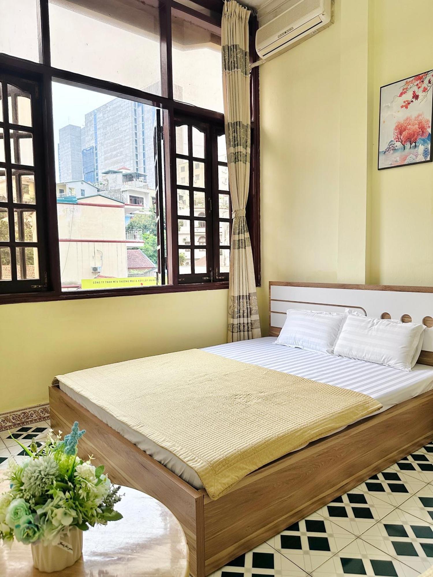 Kim Anh Hotel Ha Long Exteriör bild